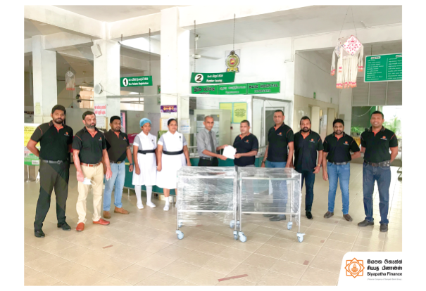 SIYAPATHA FINANCE DONATES Two Instrumental Trolleys to the Base Hospital of Homagama