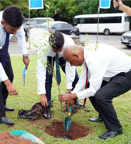 Siyapatha Finance introduces “Siyapathen Mihikathata”, a Corporate Social Responsibility (CSR) initiative that centers’ around Sustainable Financing