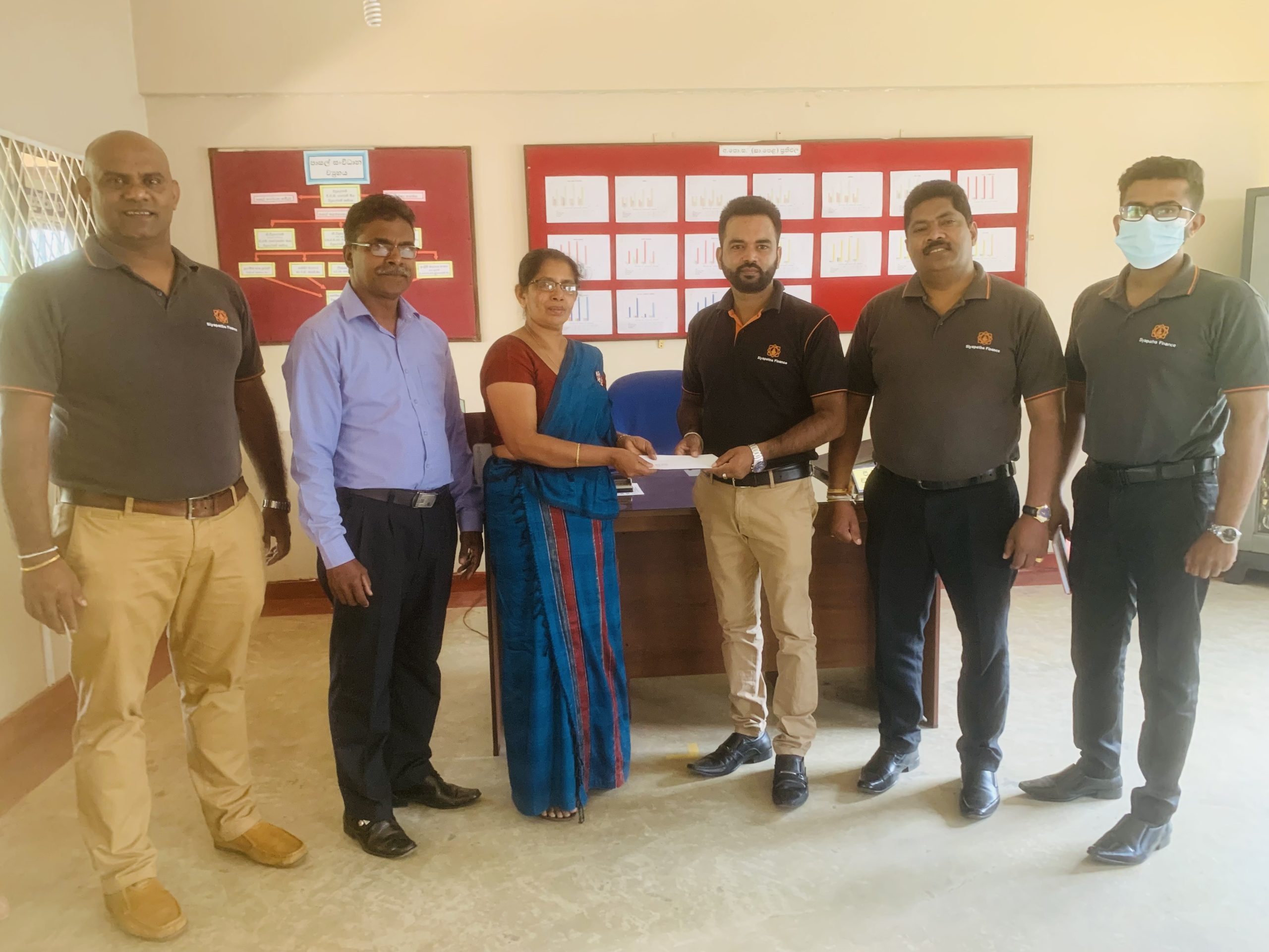Siyapatha Finance contributes to the development of internal access road for Badulla Sri Dhammananda Maha Vidyalaya